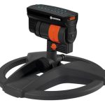 Gardena AquaZoom compacte zwenksproeier: Sproeier voor het besproeien van oppervlakten van 9-216 m², reikwijdte 3-18 m, sproeibreedte 3-12 m, geïntegreerd intern filter (18708-20)